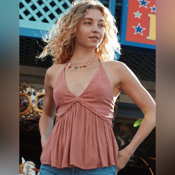 NWT - O'NEILL Davie Womens Halter Top in Rose - Various Sizes - Picture 6 of 7